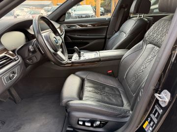 BMW 745 - 9