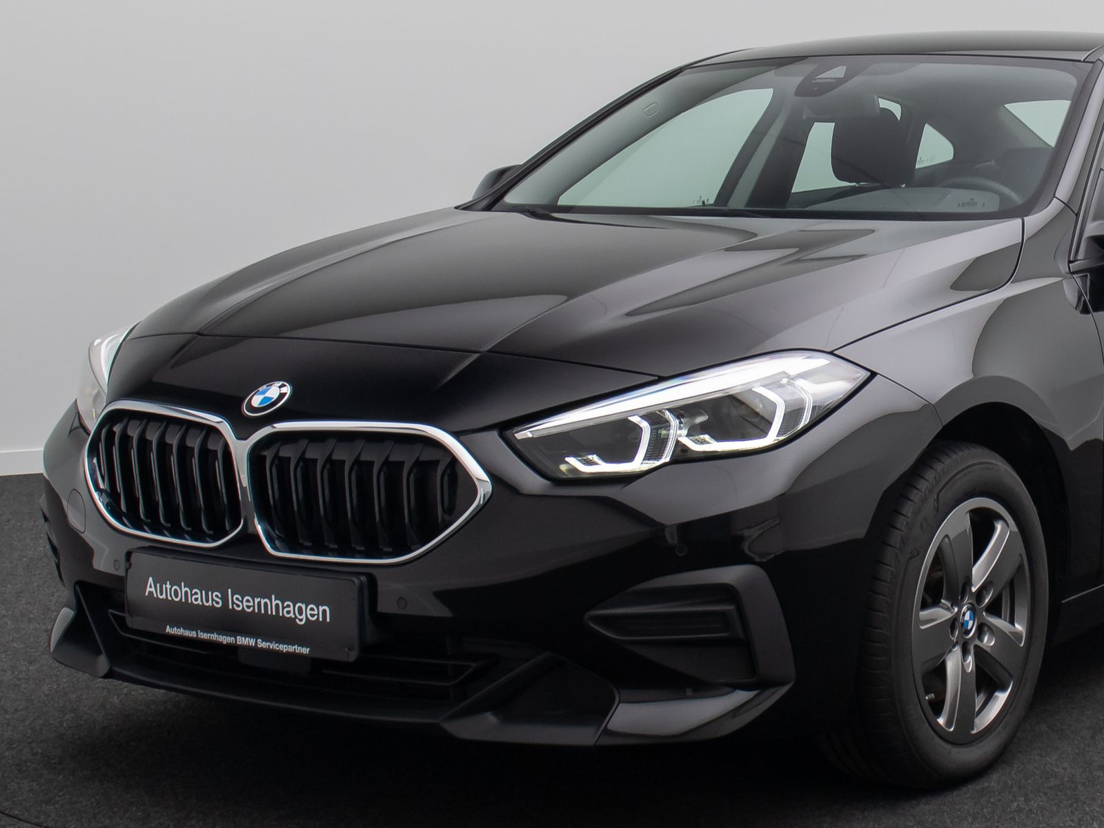 Fahrzeugabbildung BMW 218i Gran Coupé DAB GeschwindigReg PDC LED WLAN