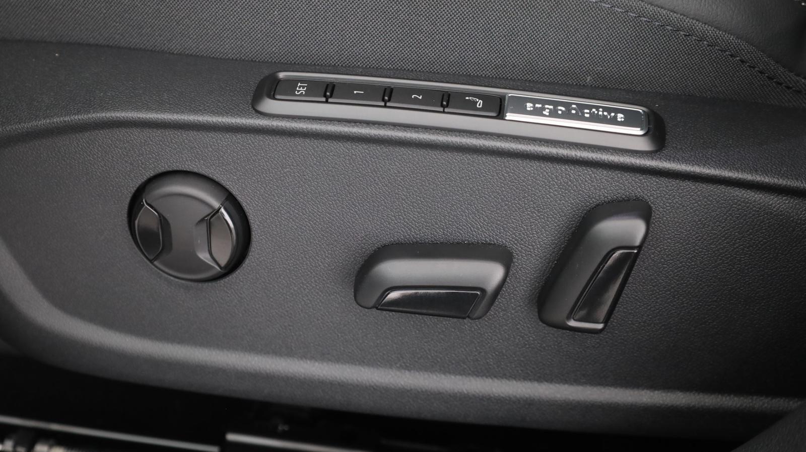 Volkswagen Golf Rabbit mHEV TSI DSG, миниатюра 25