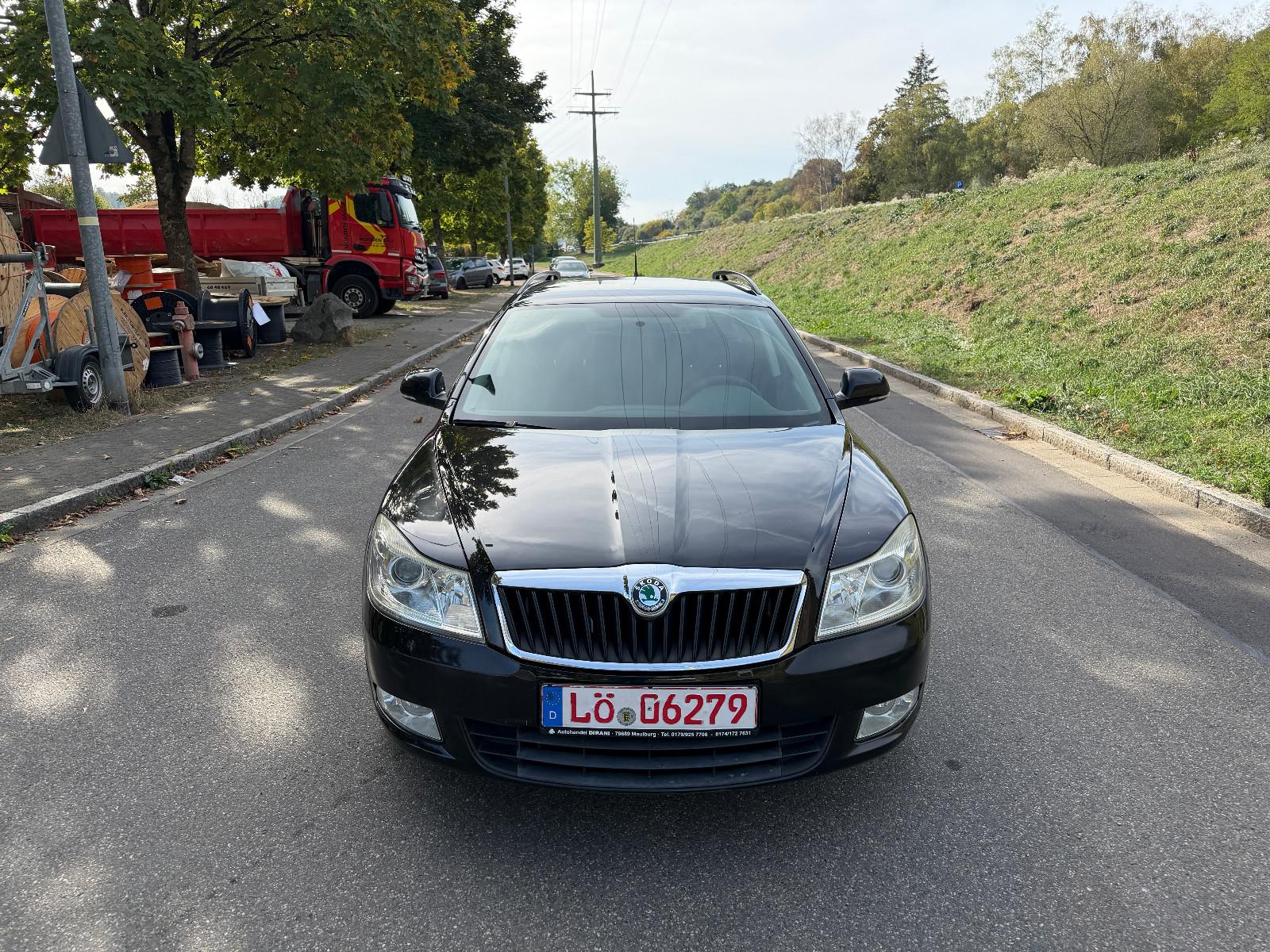 Skoda Octavia Combi 1.4 TSI *Navi*Steuerkette Neu*