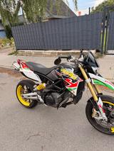 Aprilia Dorsoduro 1200 - APRILIA 1200