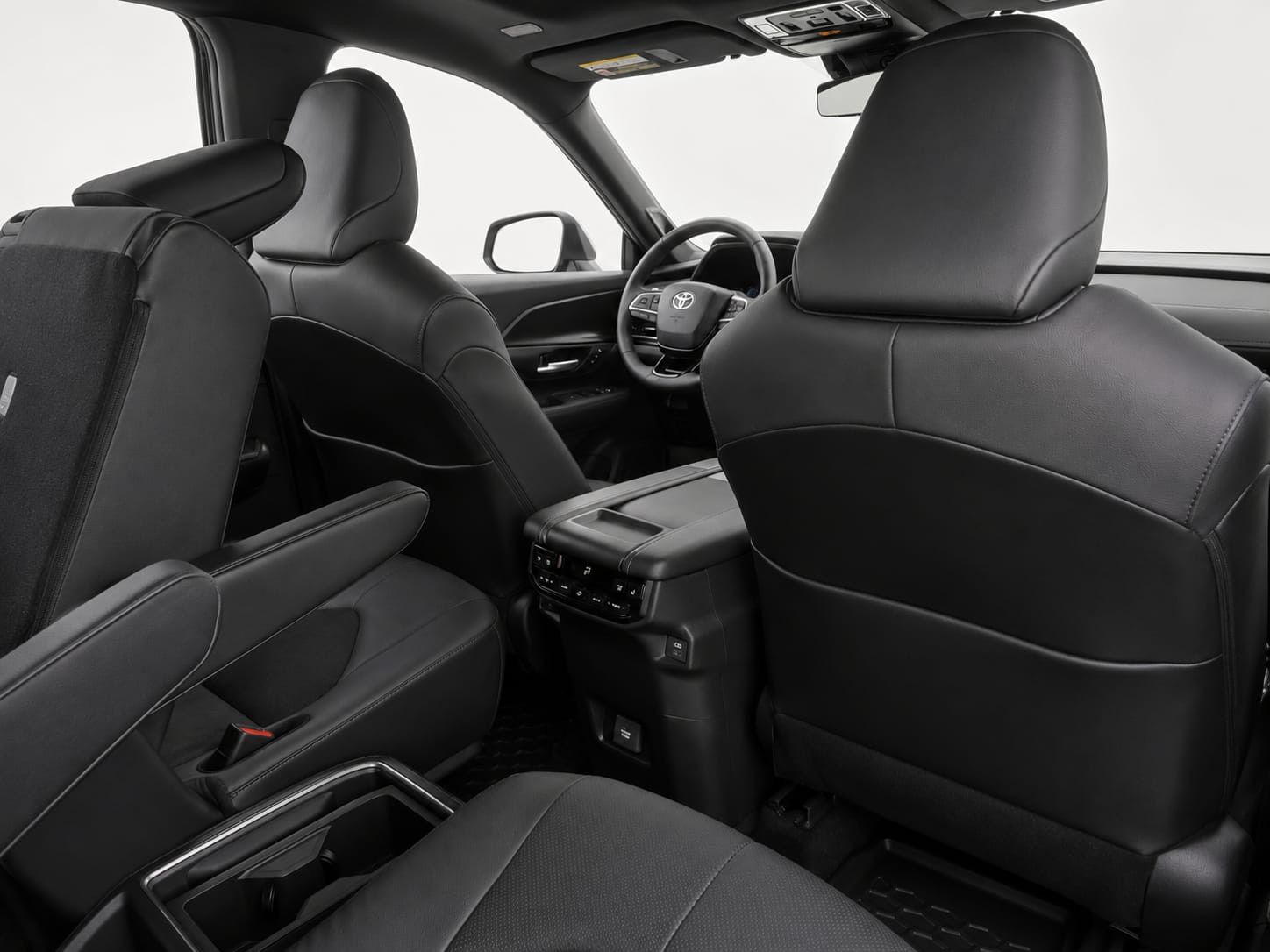 Fahrzeugabbildung Toyota GRAND Platinum Max T1: 68.000 EURO Stock !!!