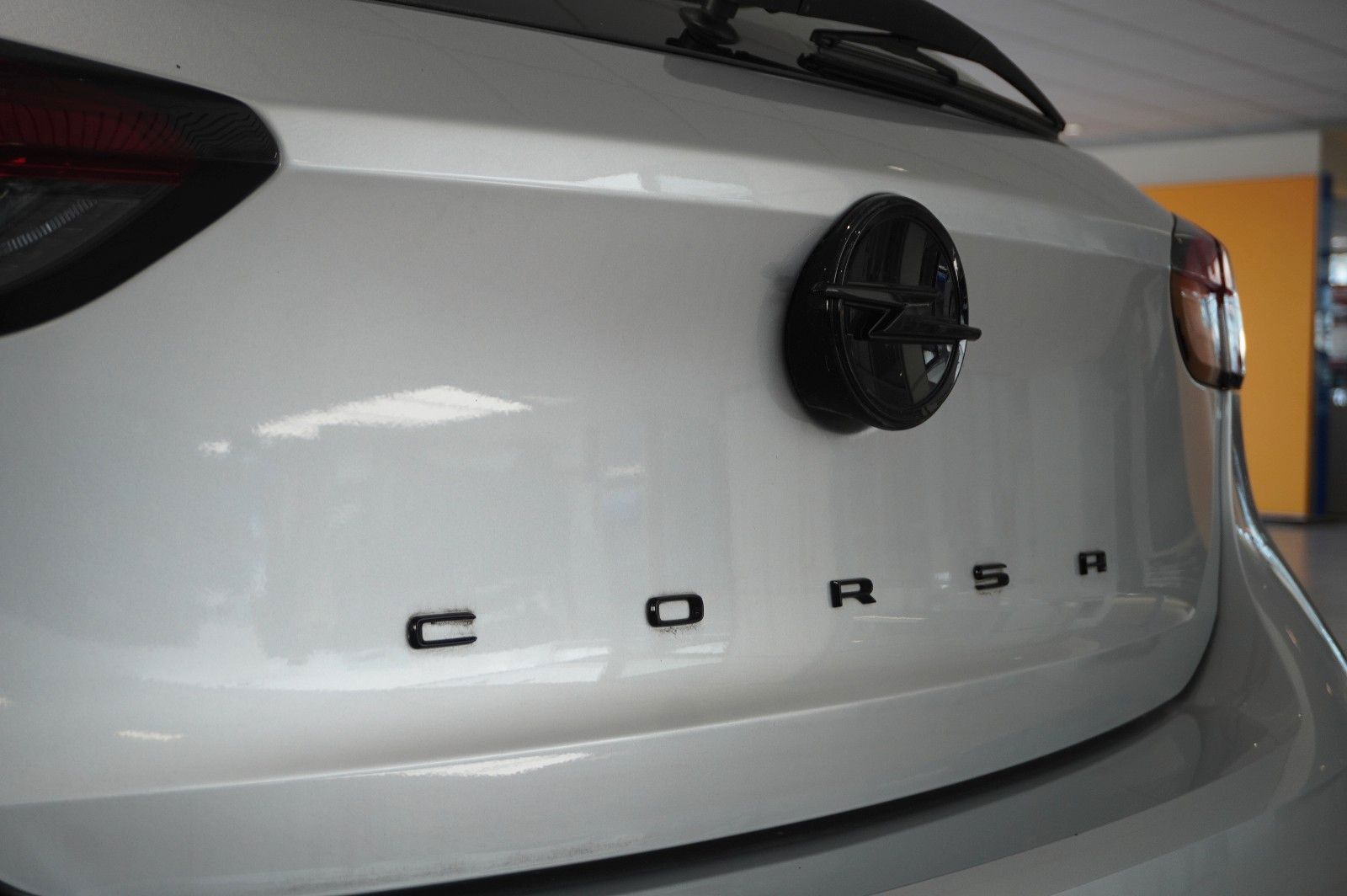 Fahrzeugabbildung Opel Corsa F 1.2T FACELIFT NAVI/LED/VIRT./KAMERA/DAB+