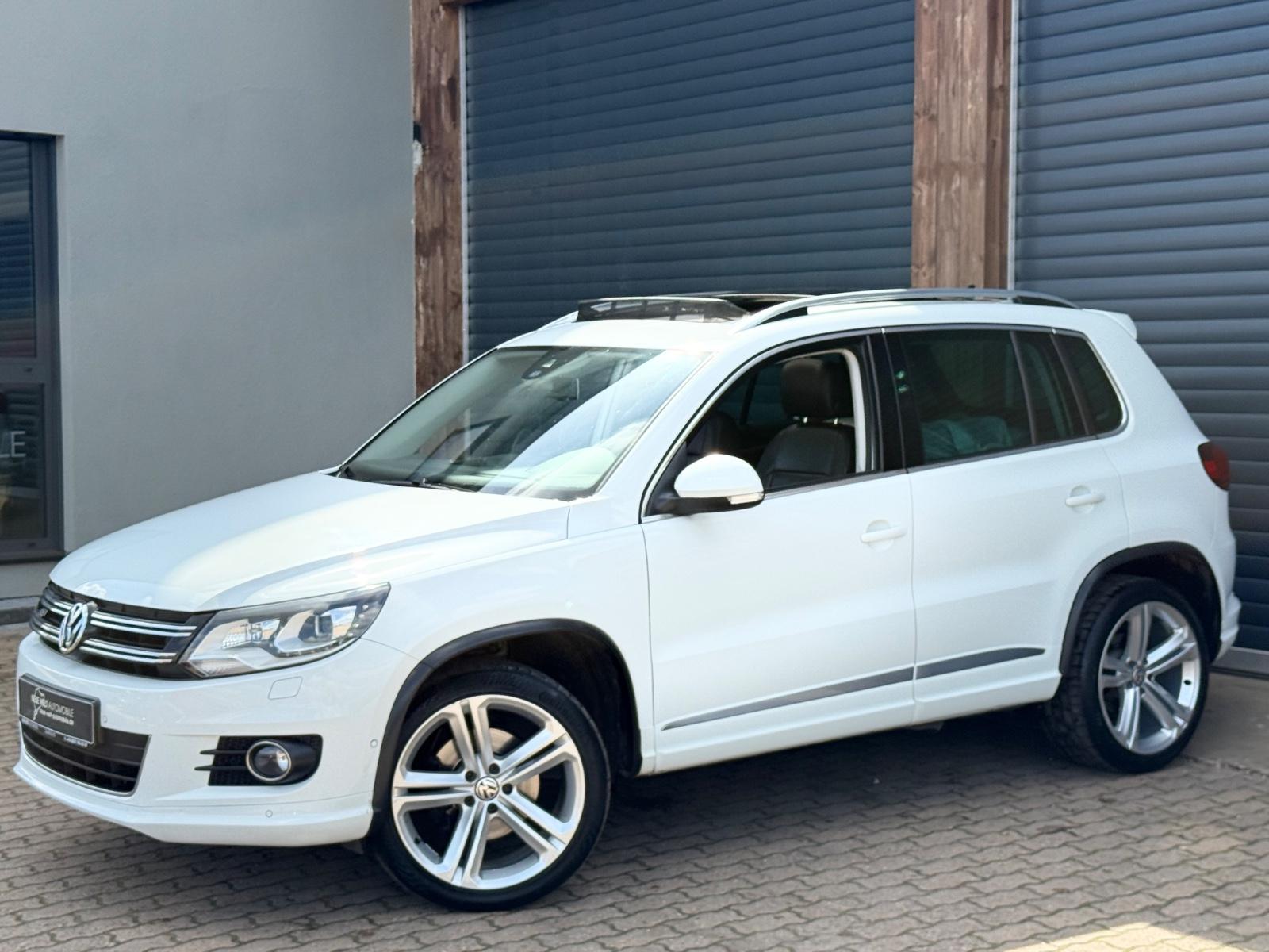 Volkswagen Tiguan R-Line 4M DSG/Pano/CAM/Navi/Leder/SHZ/LED