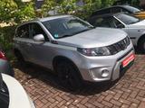 Suzuki Vitara 1.4 S 4x4 - Suzuki Vitara mit Benzin-Antrieb: Allradantrieb, Geländewagen