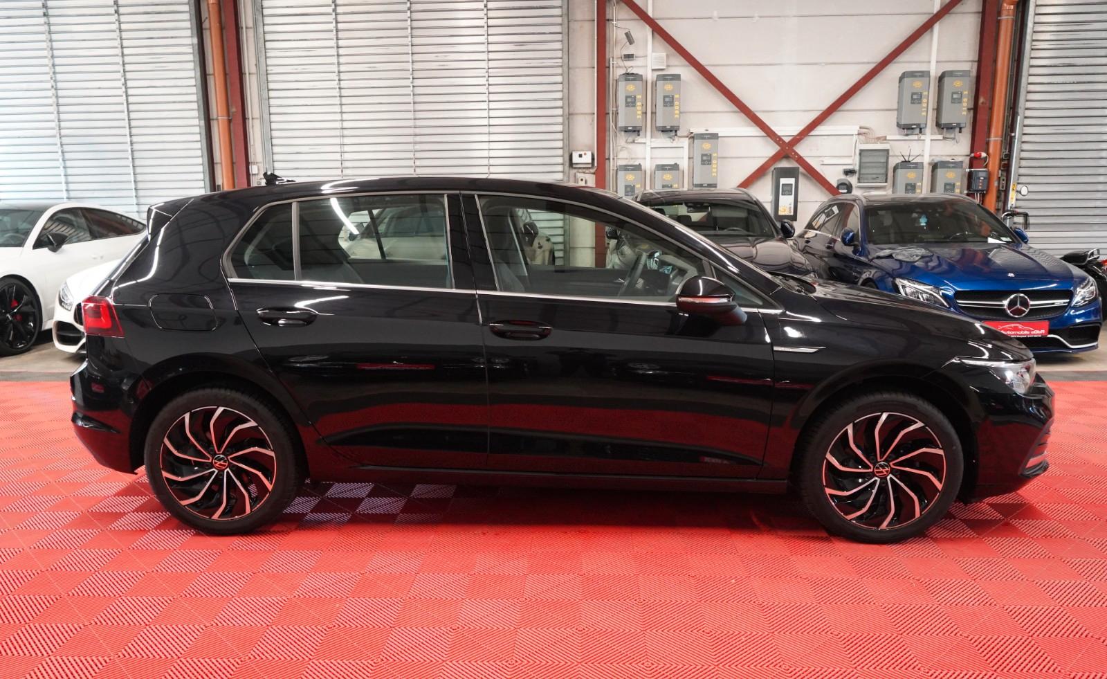 Volkswagen Golf 8 1.5 TSI Lim.  IQ. Light 1.Hand*LED*ACC*