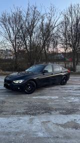 BMW 320d xDrive Automatik  F30 - BMW 320: F30