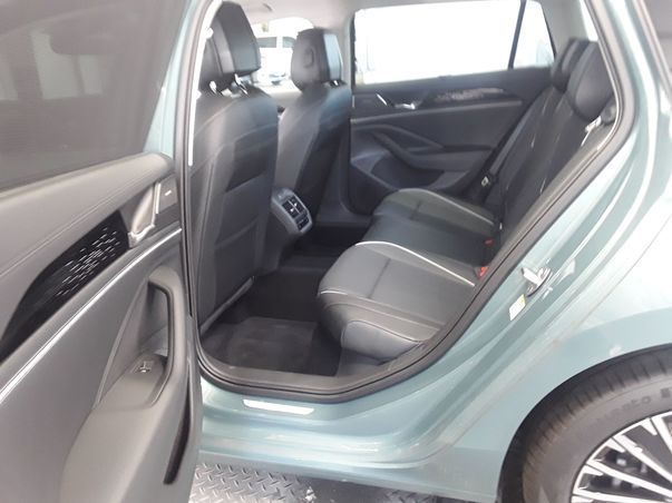 Volkswagen Passat Variant - Bild 8