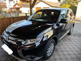 Mitsubishi Outlander 2.0 MIVEC Edition 100 ClearTec 2WD... - Mitsubishi Outlander: Von Privat