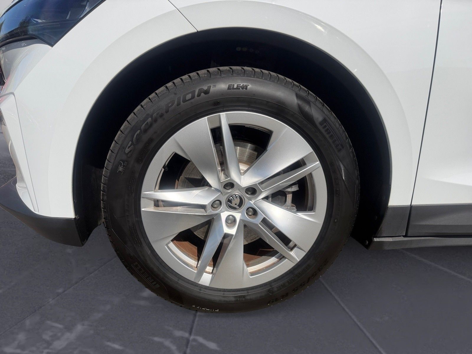 Skoda Enyaq - Bild 6
