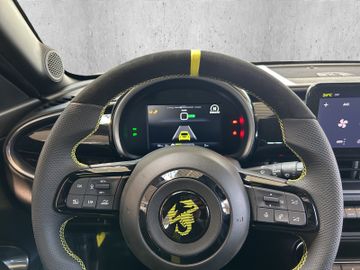 Abarth 600e Turismo 174KW ACC CARPLAY LED PDC DAB