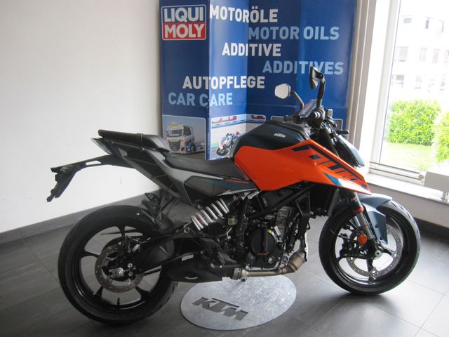 KTM 125 Duke