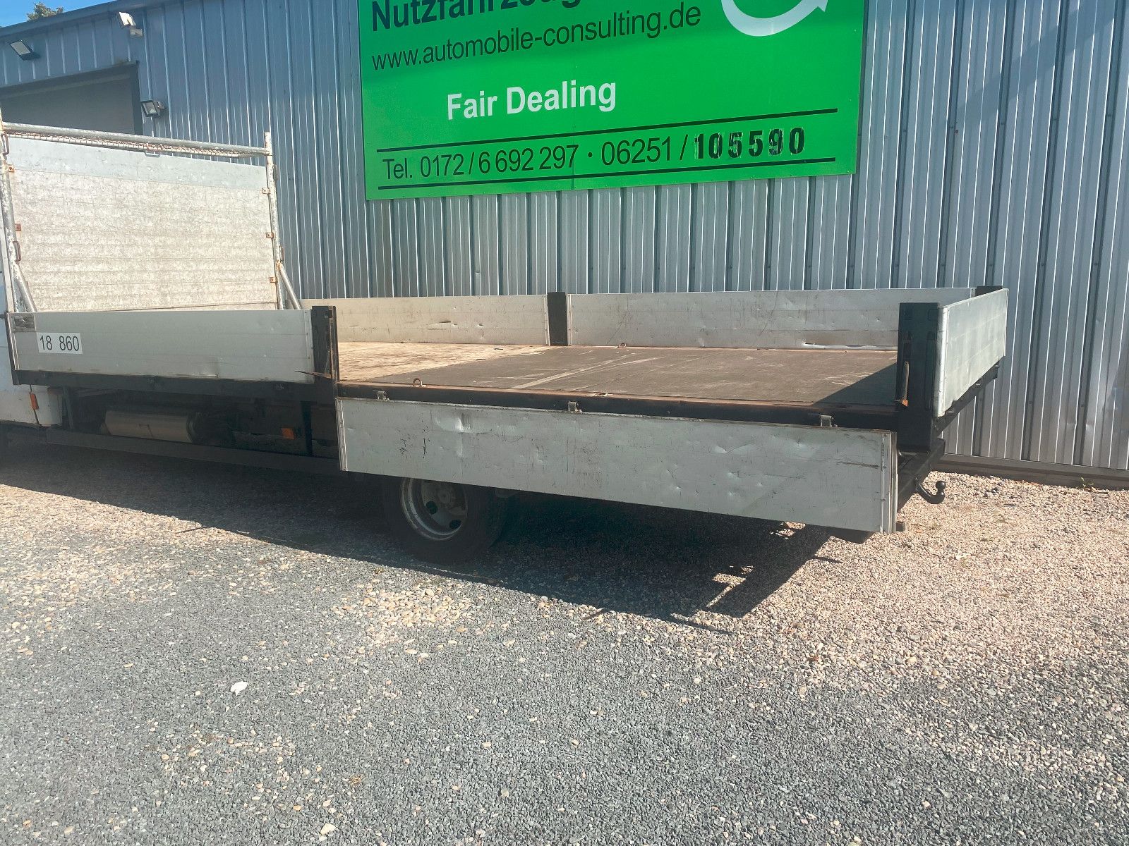 Fahrzeugabbildung Mercedes-Benz Vario FG   / 816 D ,Pritsche Maxi,6-Meter-Ladefl