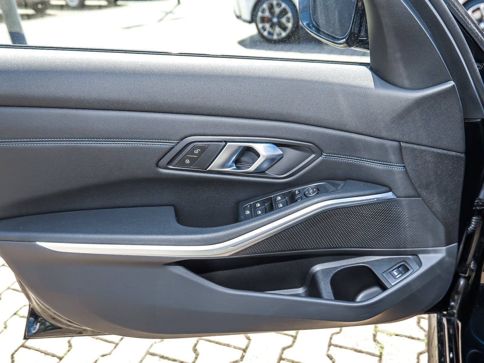 BMW 318 - Bild 18