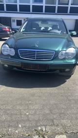 Mercedes-Benz C 320 - Mercedes-Benz 320 mit 5 Türen