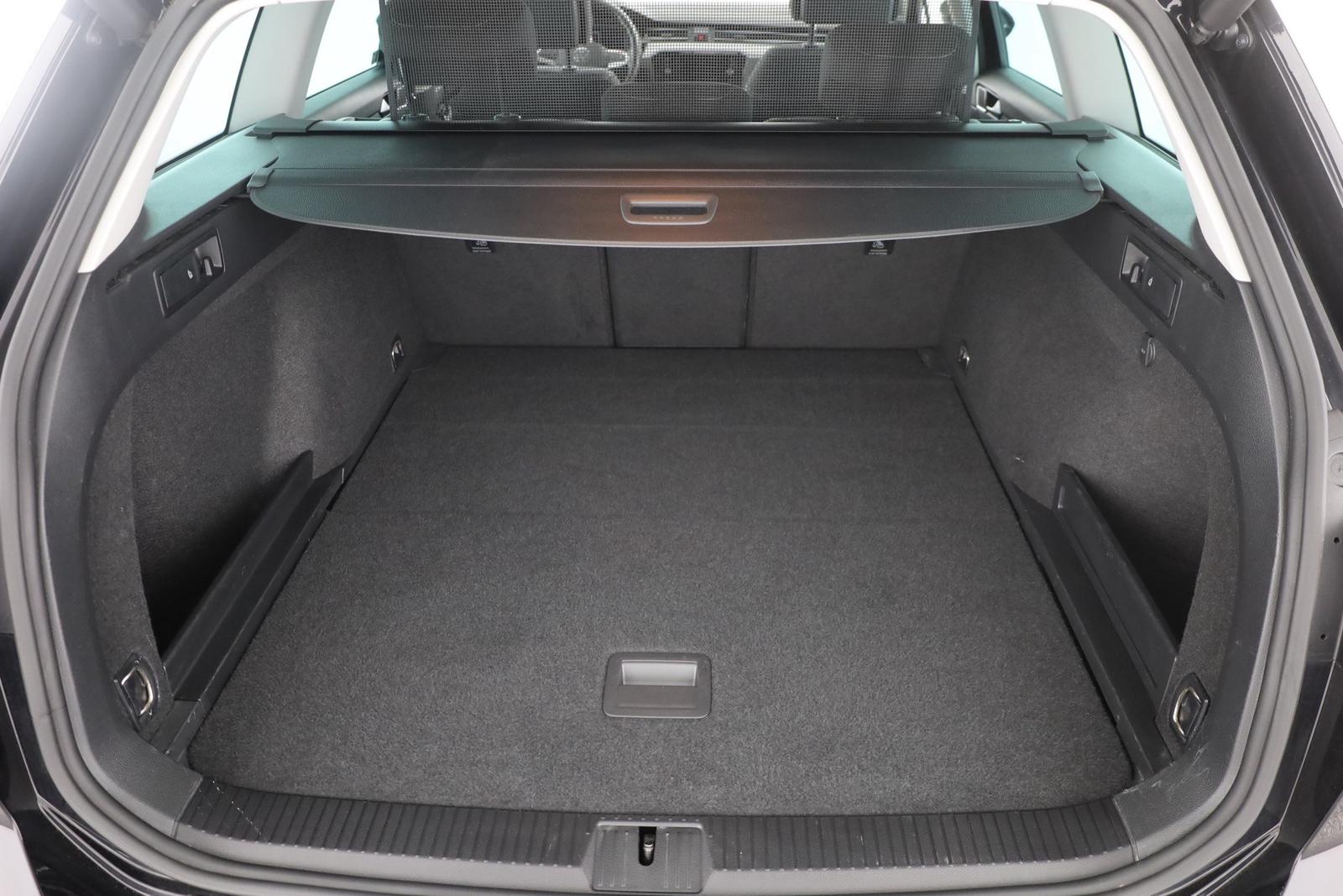 Volkswagen Passat 1.5 TSI DSG Navi Kamera Totwinkel, миниатюра 10