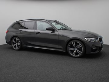 BMW 320 - 4