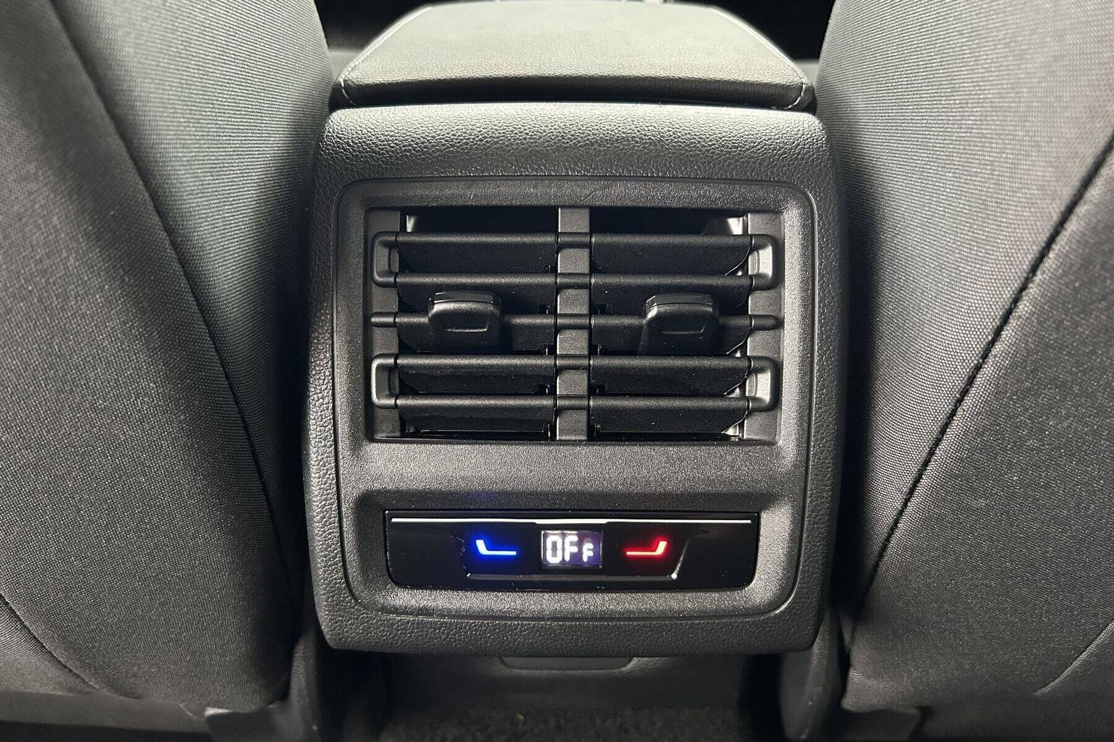 Volkswagen Golf VIII 2.0 TSI Style ACC LEDPlus PDC SHZG LHZ, миниатюра 17