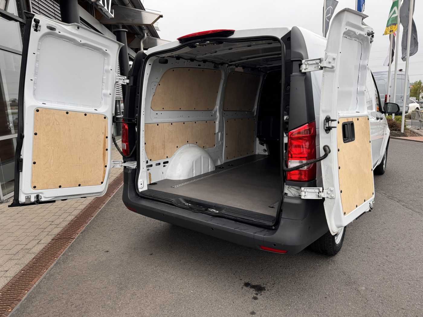 Fahrzeugabbildung Mercedes-Benz Vito 116 CDI Extralang Klima Kamera Audio40 SHZ