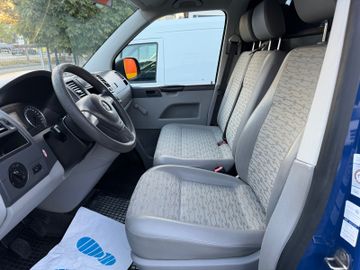 Volkswagen T5 Transporter - 11