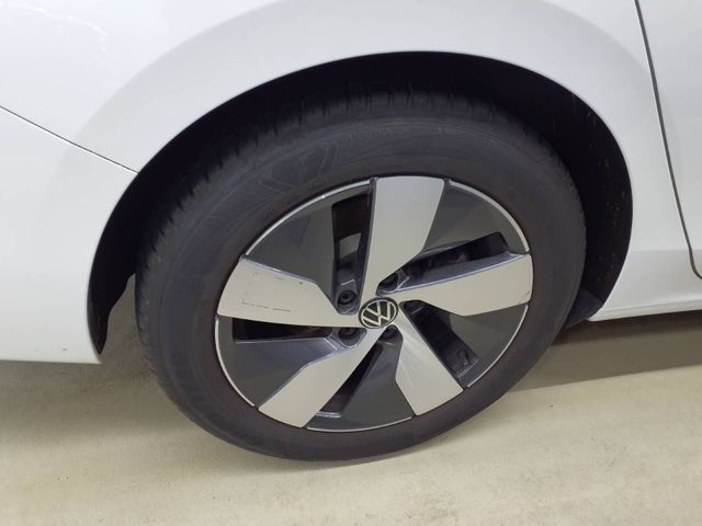 Passat Variant 2.0 TDI DSG ELEGANCE AHK+IQ.LIGHT
