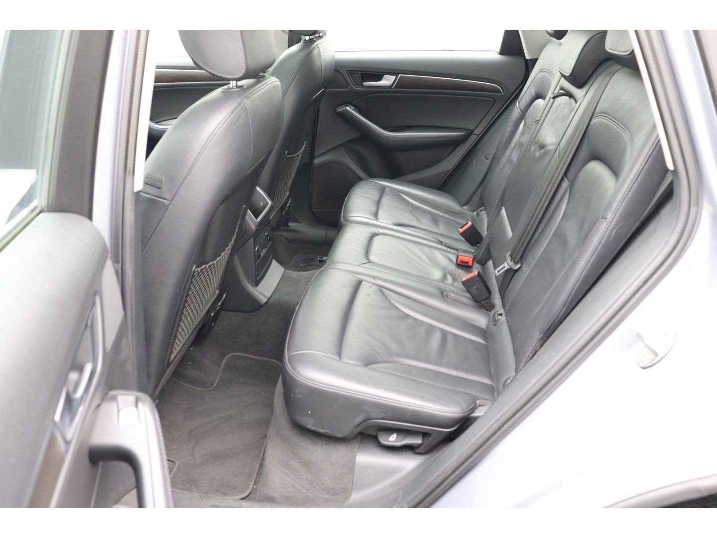 Fahrzeugabbildung Audi Q5 2.0 TDI 140 kW quattro Pano Sound Memory