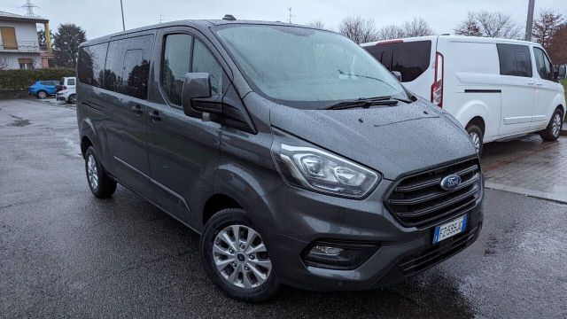 Ford Tourneo Custom Combi 320 2.0 Ecoblue 130CV 