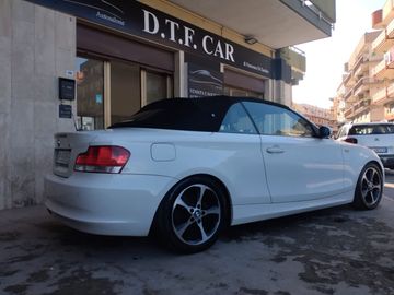 BMW 120 - 6