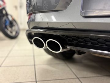 Volkswagen Golf - 9