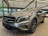 Mercedes-Benz GLA 200 Urban Xenon Navi nur  77500 KM !!! - Mercedes-Benz GLA 200 Gebrauchtwagen in Düsseldorf