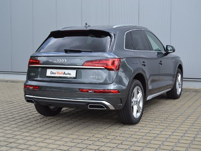 Q5 40 TDI 204 PS quattro S-tronic S line MATRIX-