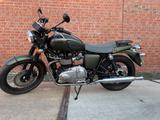 Triumph Bonville T100 Steve Mc Queen "Sammlerstück" - TRIUMPH T 100
