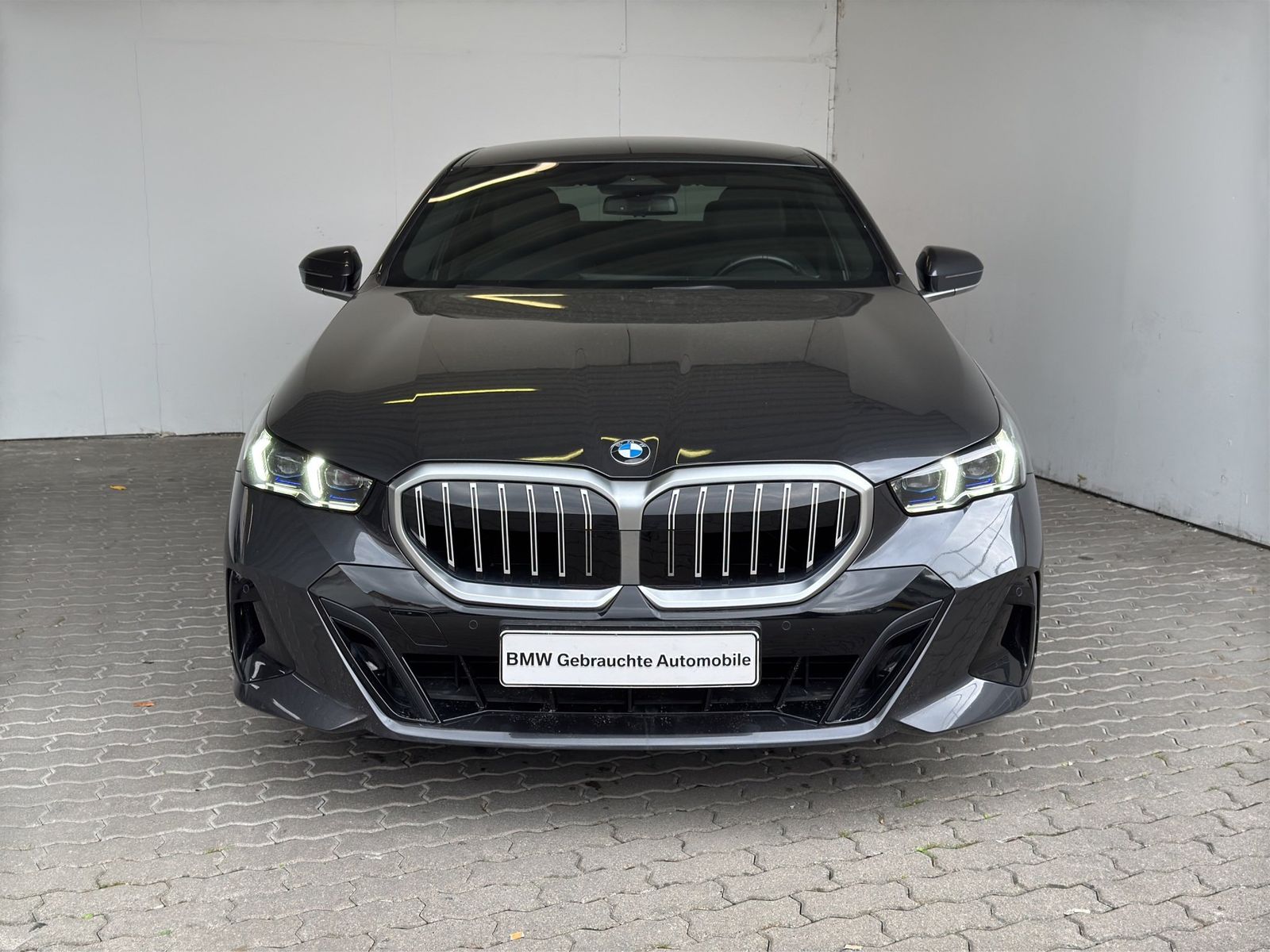 BMW 520iA Lim. M Sport LiveCock.DriveAss .LED.ParkAs foto 2