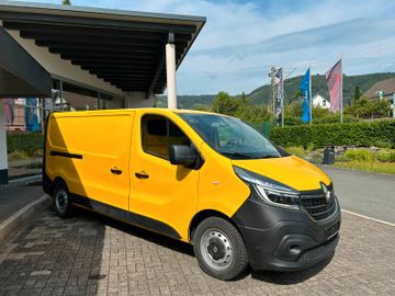 Renault Trafic - 2