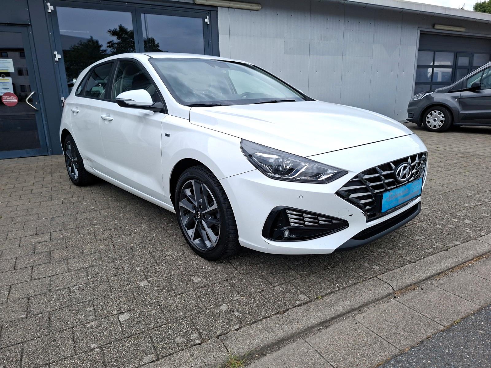 Hyundai i30 Trend Mild-Hybrid /NAVI/TEMPO/KAMERA/SHZ/AHK