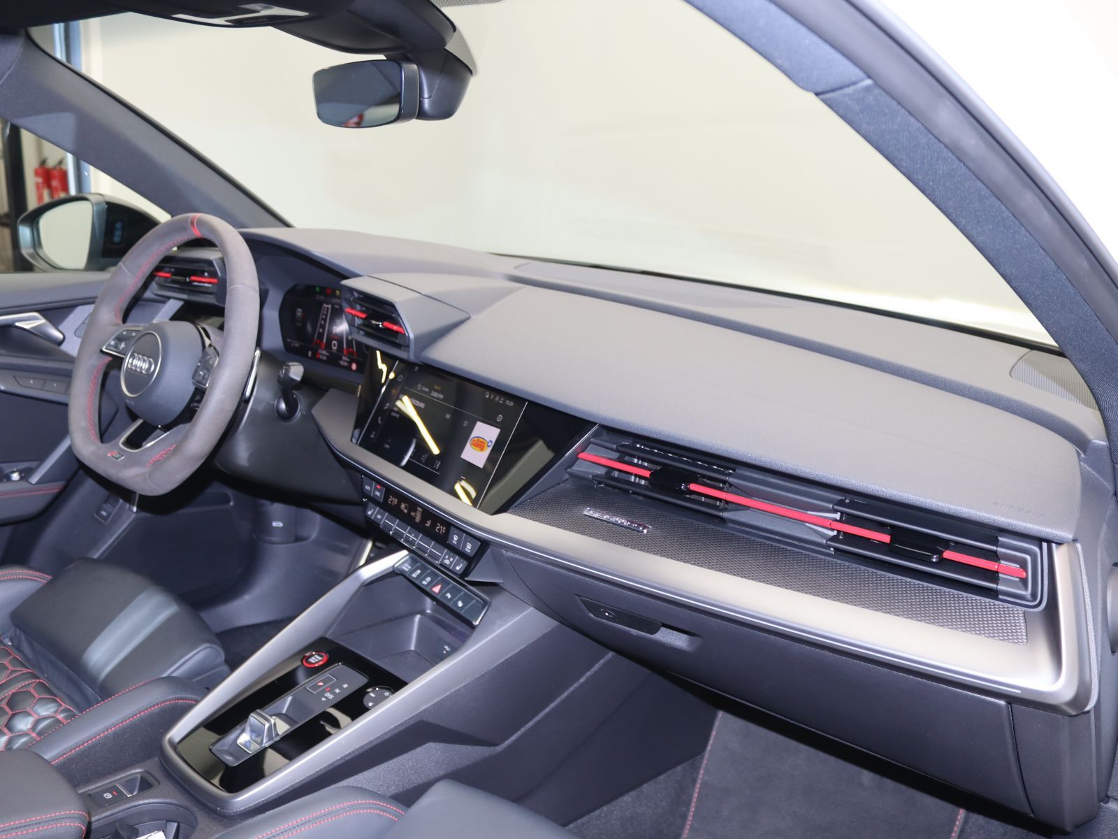 Audi RS3 - Bild 17
