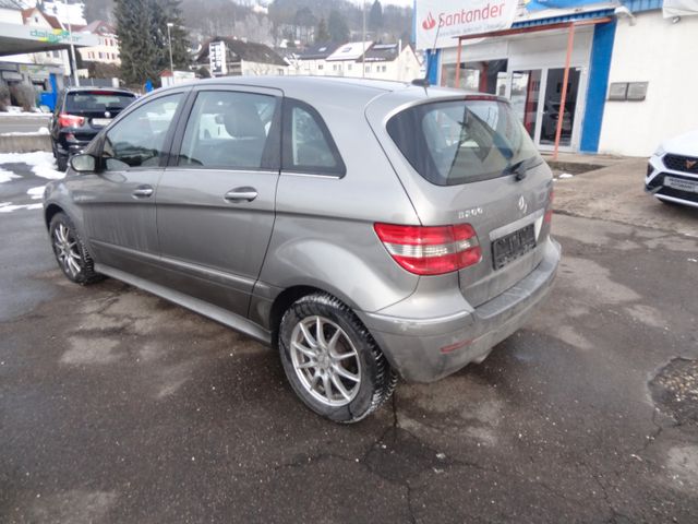 Fahrzeugabbildung Mercedes-Benz B 200/Klima/SitzH/PDC/Automatik/3.Hd/