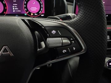 Skoda Kodiaq 1.5 TSI Sportline AHK+Panodach+Matrix