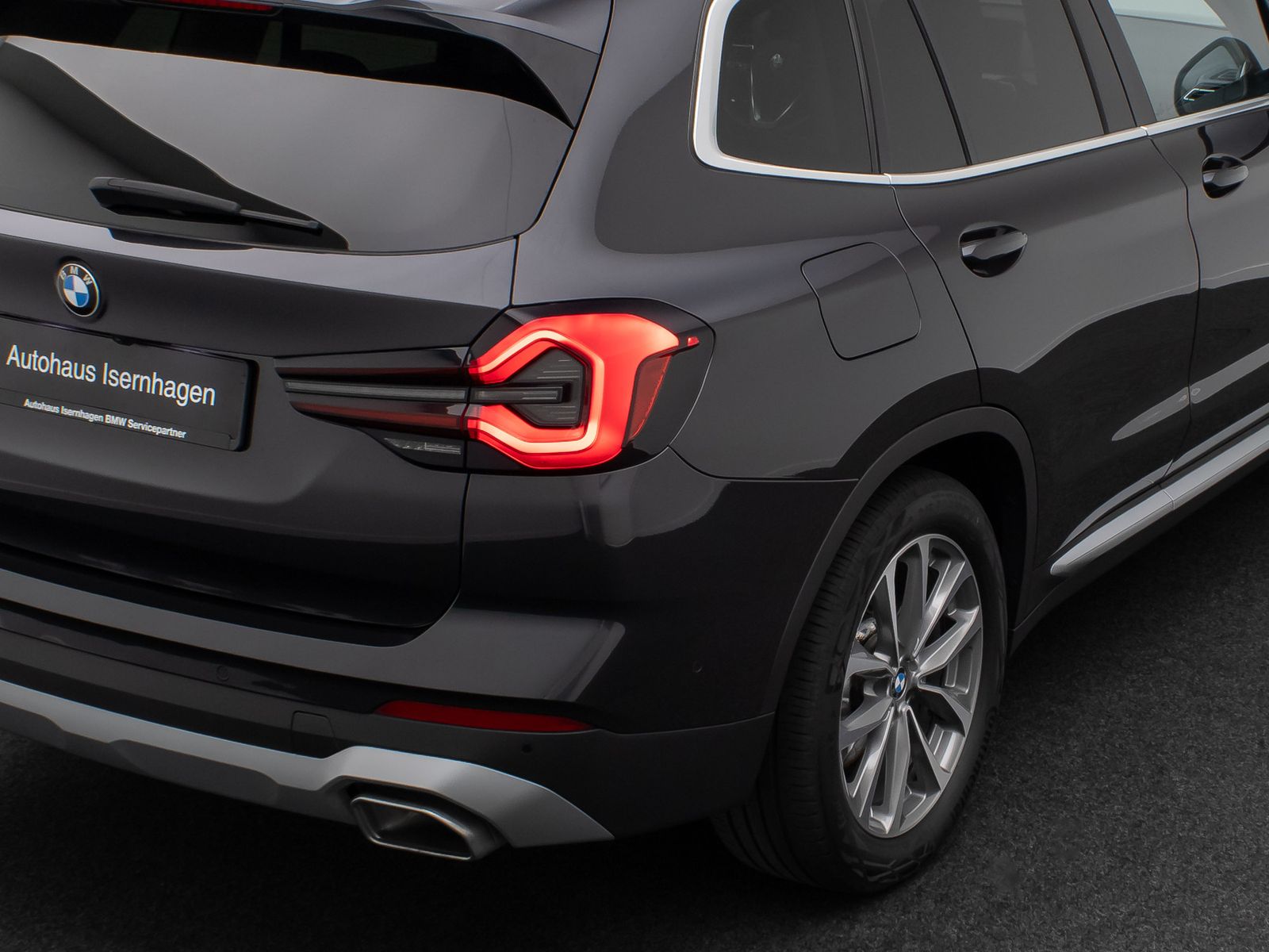 Fahrzeugabbildung BMW X3 xD20d Alarm DAB Kamera Leder Sport HiFi 19"