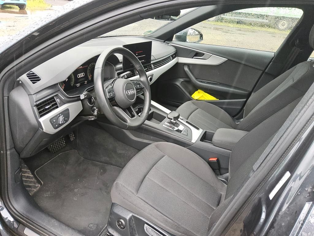 Audi A4 Lim. 40 TDI advanced NAVI R-KAMARA 1HAND foto 5