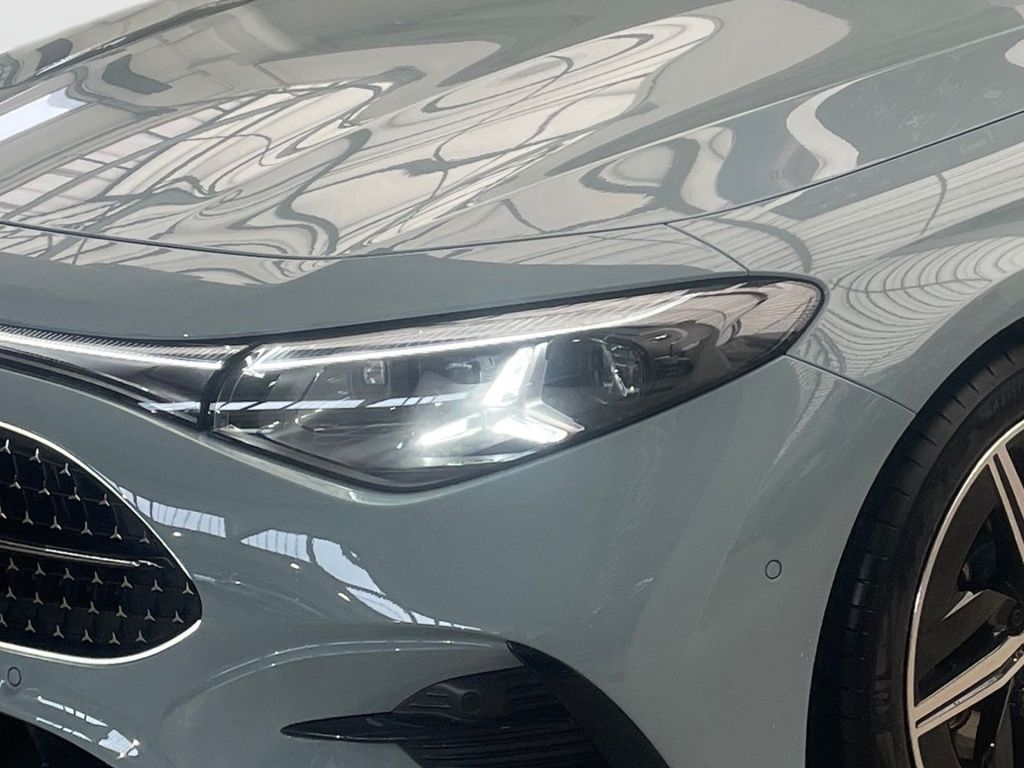 Fahrzeugabbildung Mercedes-Benz CLA 180 ++AMG-LINE+AHK+MULTIBEAM+WINTER-PAKET++