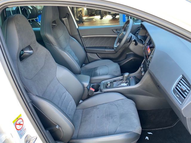 Ateca 2.0l TSI DSG 4D*COPPER/AHK/Pano*UPE 59790€