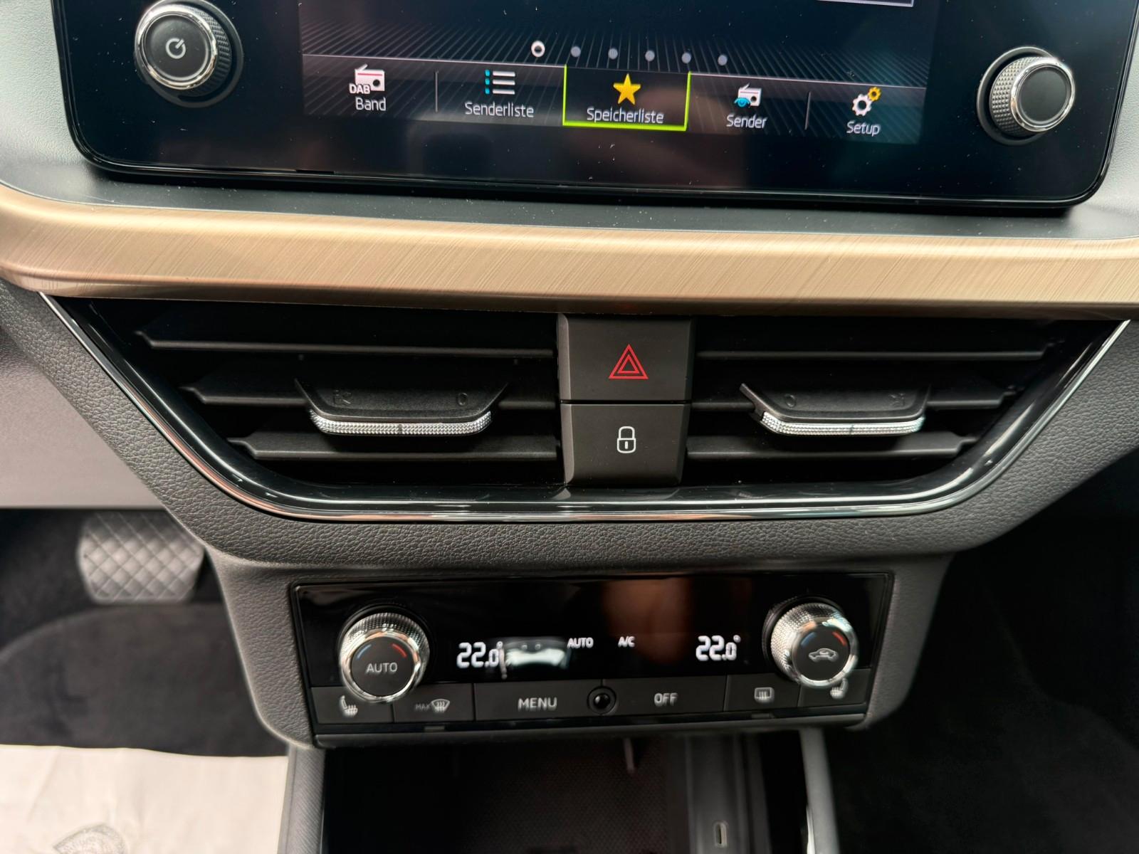 Skoda Kamiq Style VIRTUAL KLIMA ALU PDC KAMERA AHK FSE, миниатюра 16