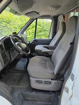 Ford Wohnmobil mit Chausson-Aufbau, für 6 Personen - Ford Diesel Alkoven