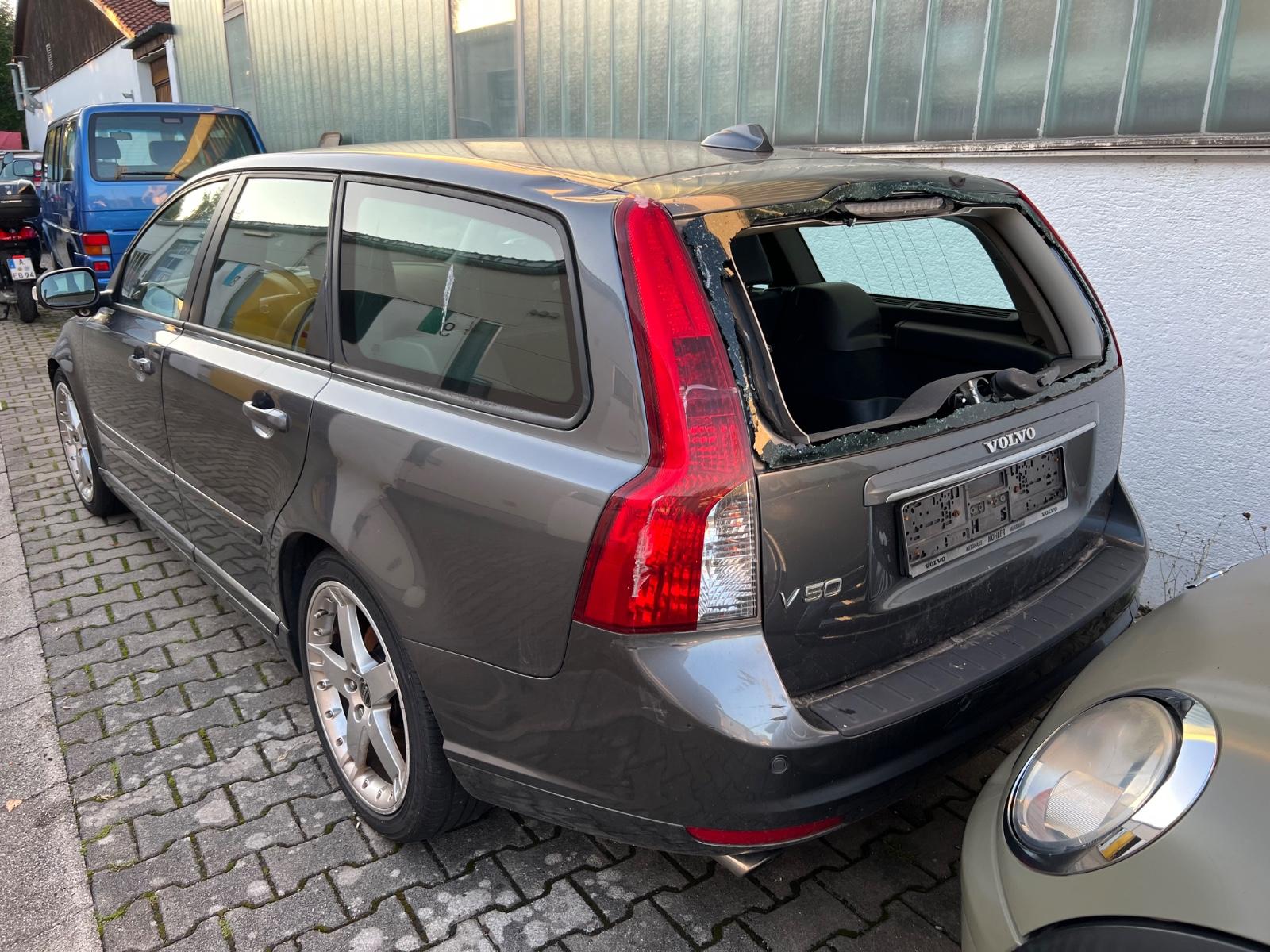 Volvo V50 T5 Summum Vollausstattung Bi Xenon 