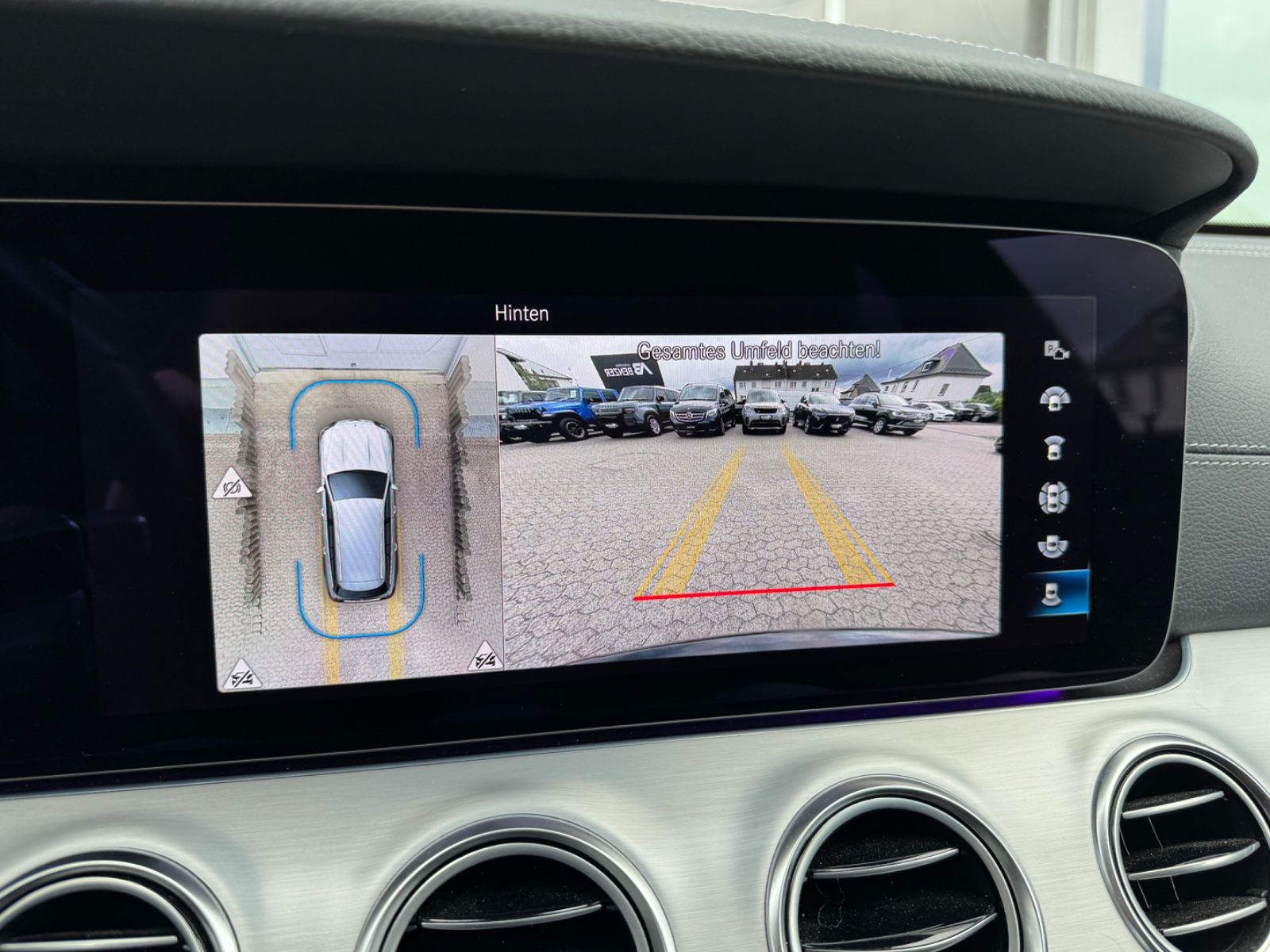 Fahrzeugabbildung Mercedes-Benz E 300 de/Plug-in/Leder/Ambiente/LED/360°Cam/SHZ/