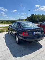 Audi A4 1.8 T tiptronic - - gebrauchte Audi A4 aus dem Jahr 1998