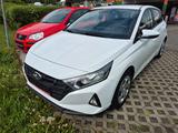 Hyundai i20 Pure Sitz+Lenkradhzg 57.000km Klima - Hyundai i20 mit Benzin-Antrieb: Pure