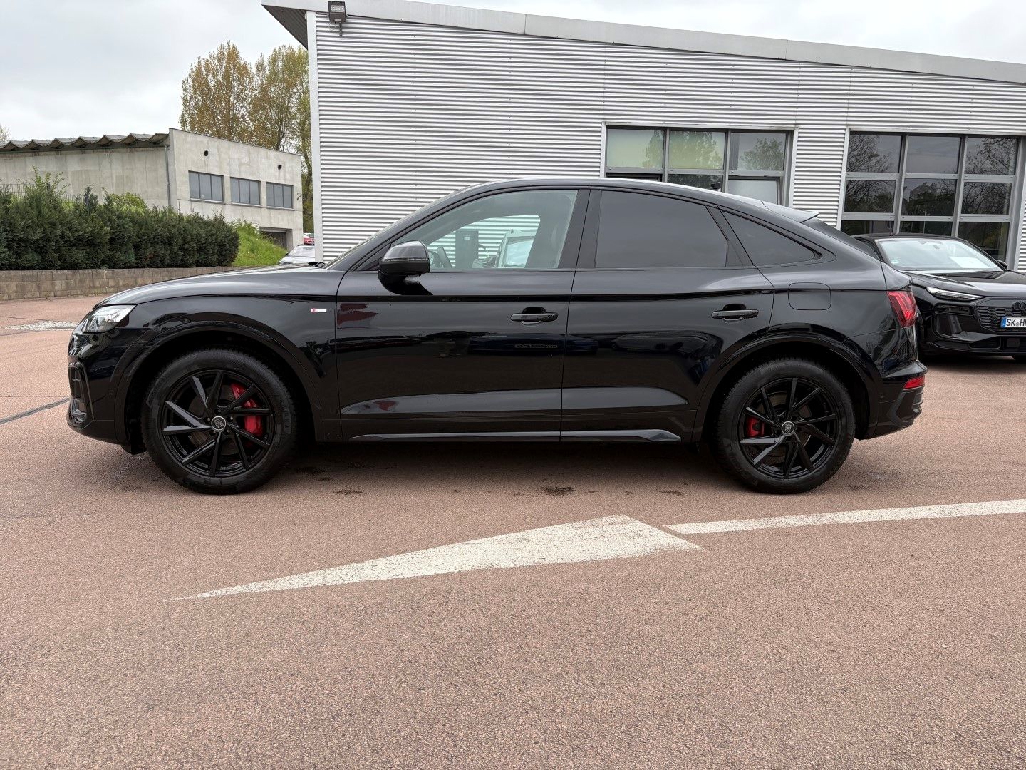 Audi Q5 Sportback S line 55 TFSIe ACC Matrix 360 AHK imagem 3