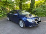 Volkswagen Eos 2.0 FSI Standard - Volkswagen Eos: Standard